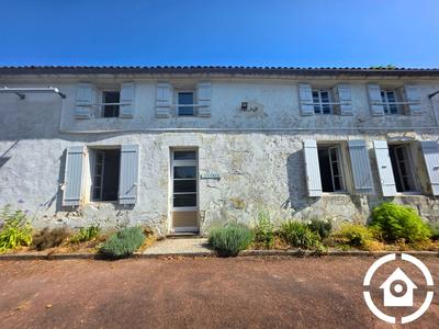 Maison - 292 m² - 8 pièces