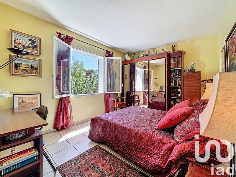 Maison - 121 m² - 8 pièces