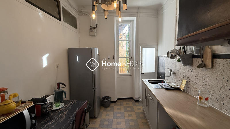 Appartement - 92 m² - 5 pièces