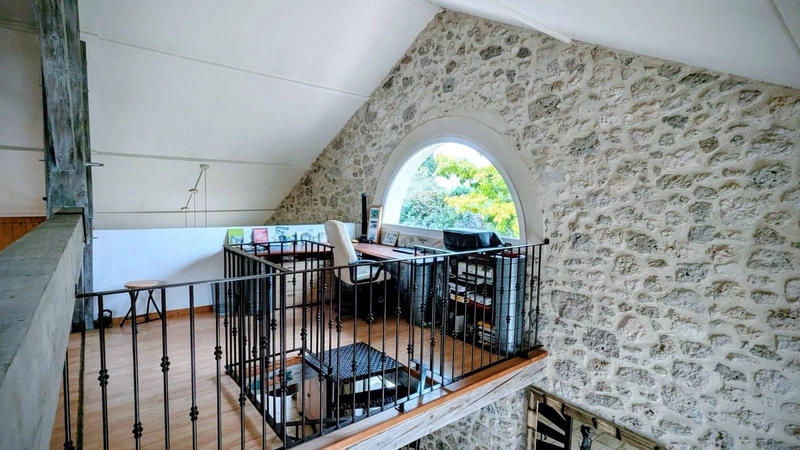 Maison - 237 m² - 6 pièces