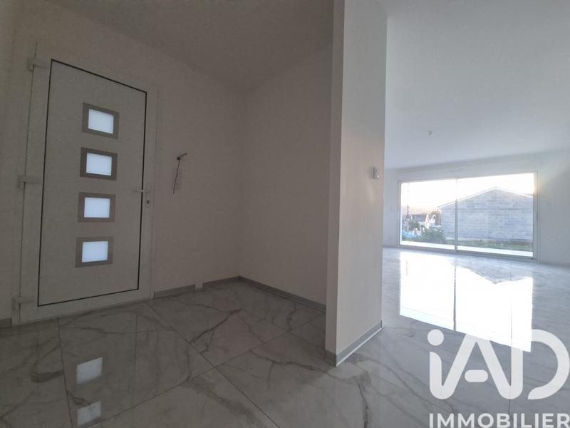 Maison - 99 m² - 4 pièces