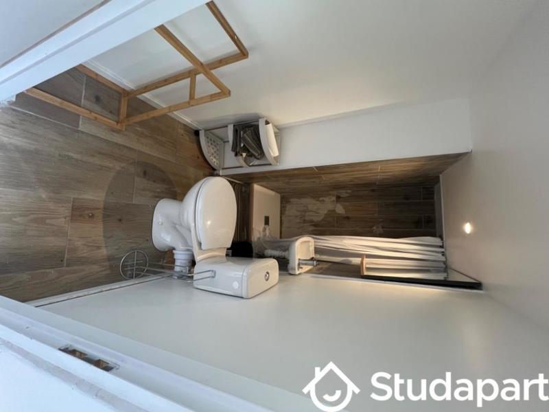 Chambre - 12 m² - 1 pièce