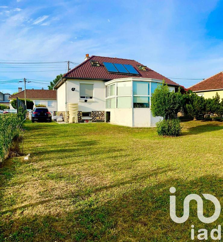 Maison - 121 m² - 4 pièces