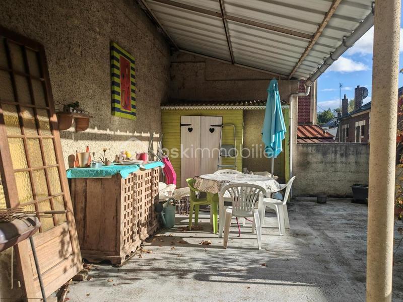 Maison traditionnelle - 101 m² - 6 pièces