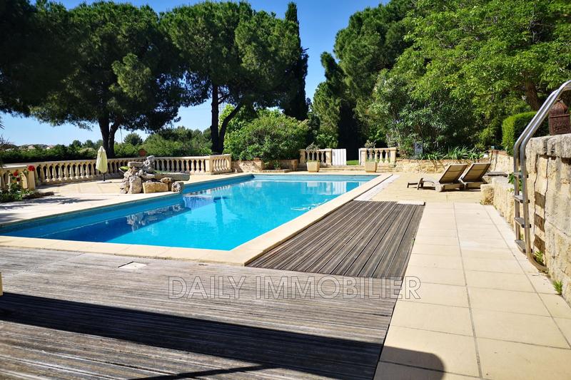 Demeure - 470 m² - 10 pièces