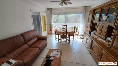 Appartement - 80 m² - 4 pièces