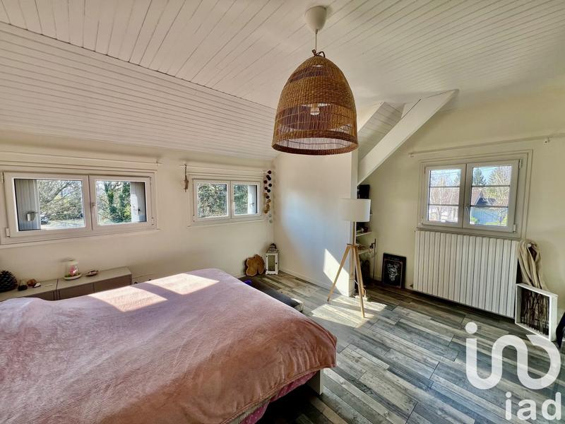 Maison - 200 m² - 7 pièces