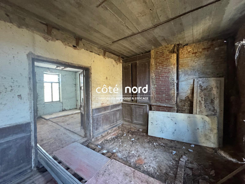 Maison - 310 m² - 12 pièces