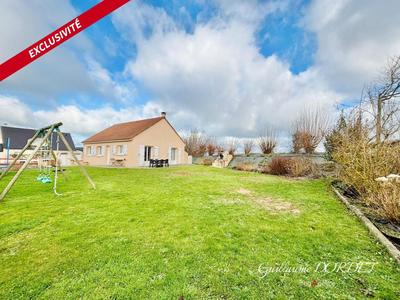 Maison traditionnelle - 90 m² - 4 pièces