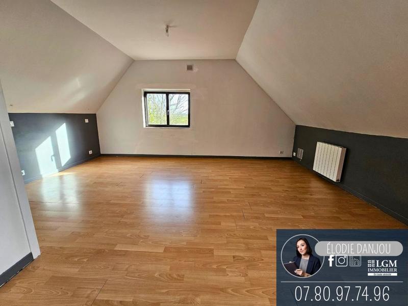 Maison - 250 m² - 5 pièces