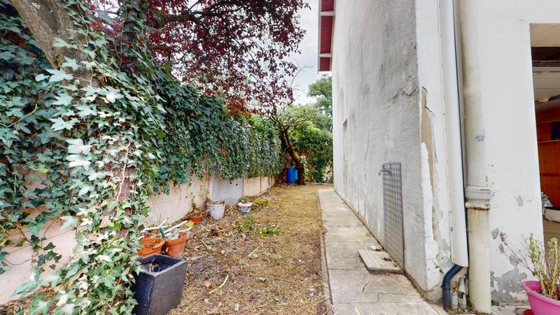 Maison - 138 m² - 5 pièces