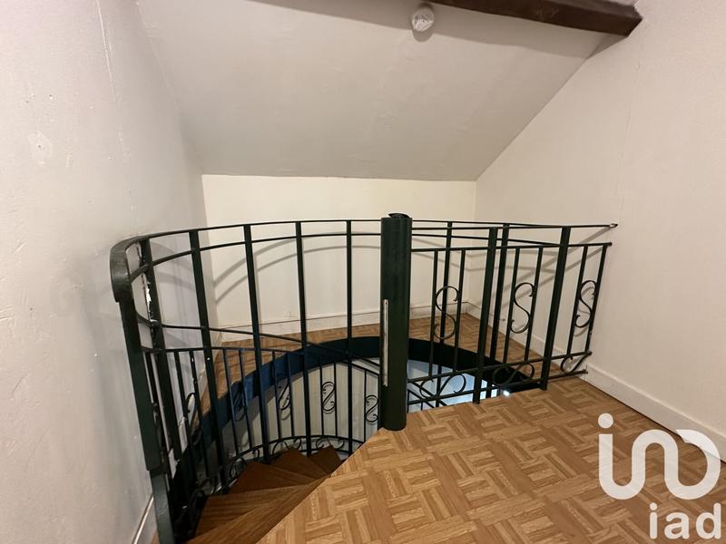 Maison - 190 m² - 9 pièces