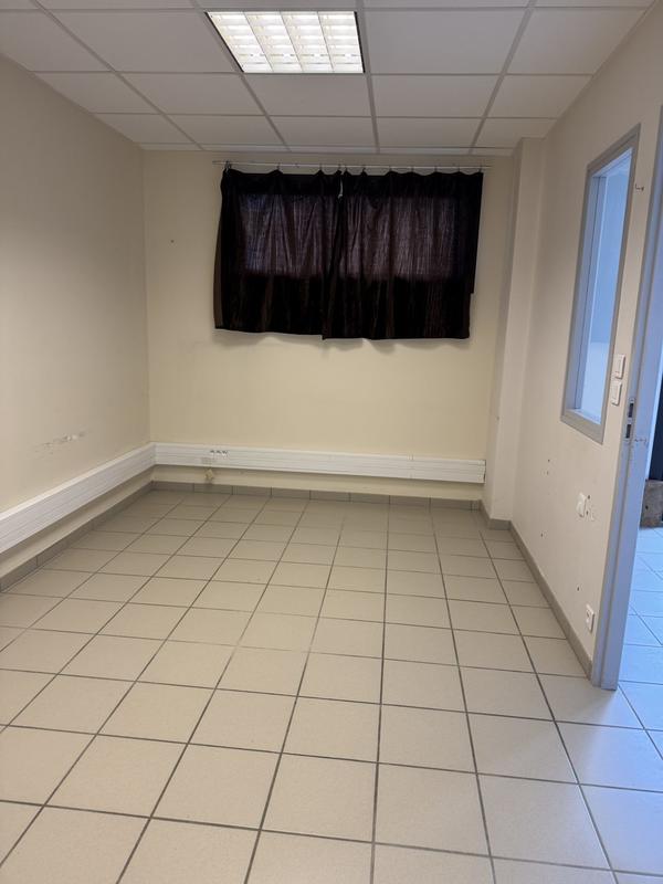 Bureau - 120 m²