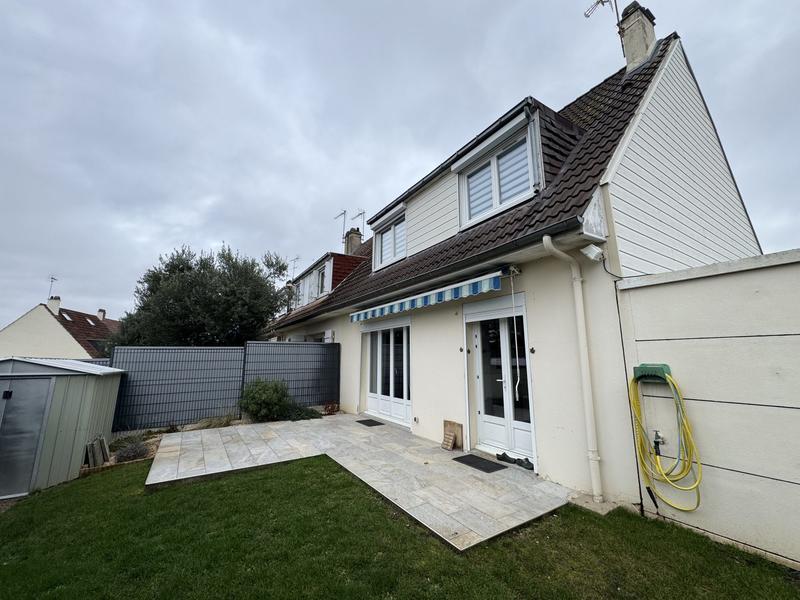 Maison - 94 m² - 4 pièces