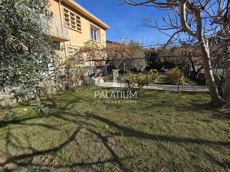 Maison - 160 m² - 8 pièces