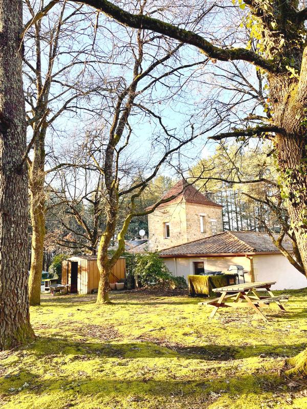 Villa - 166 m² - 9 pièces