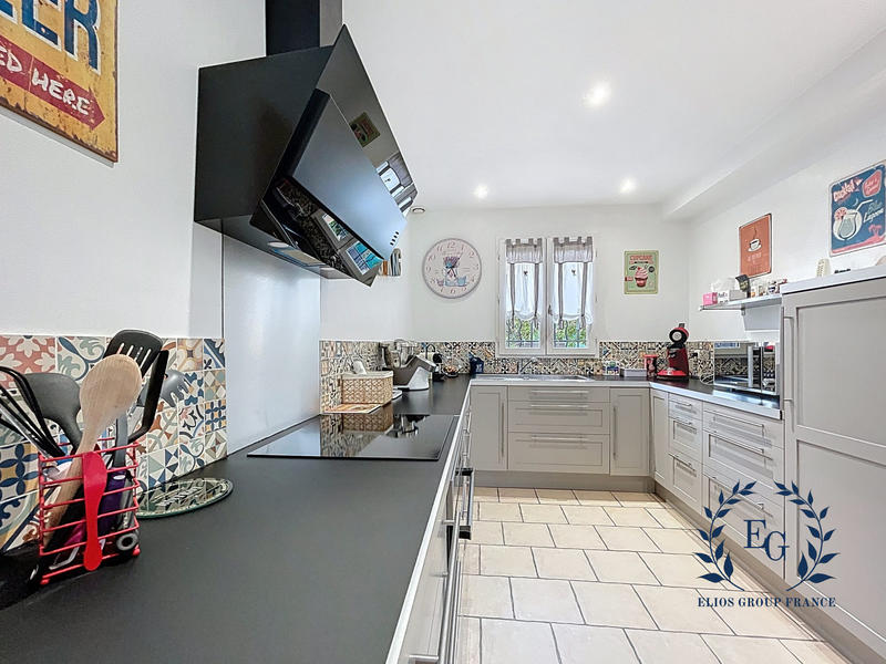 Maison - 87 m² - 4 pièces