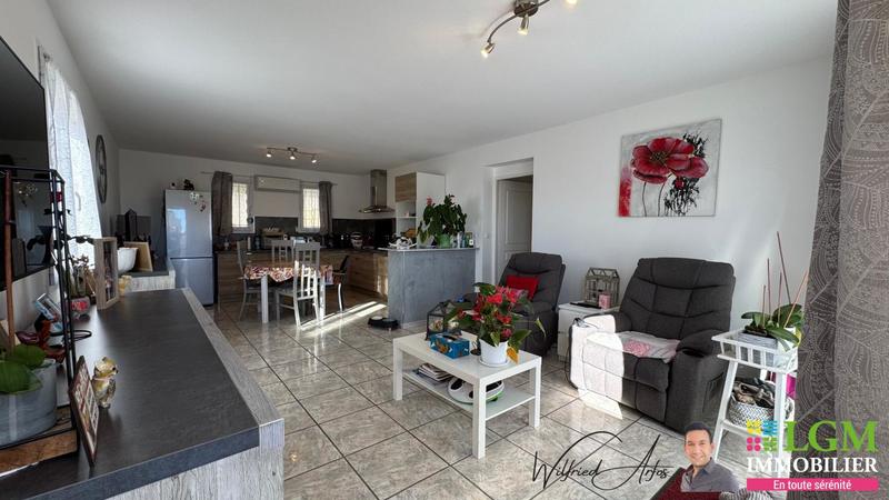 Maison - 65 m² - 3 pièces