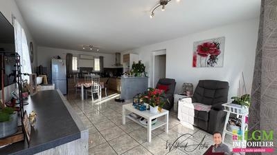 Maison - 65 m² - 3 pièces