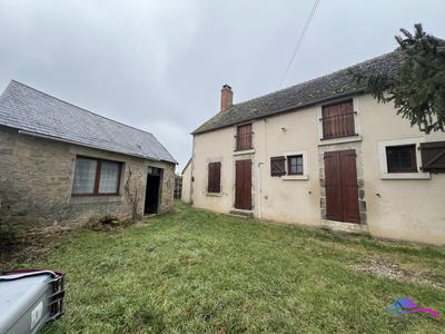 Maison - 90 m² - 4 pièces