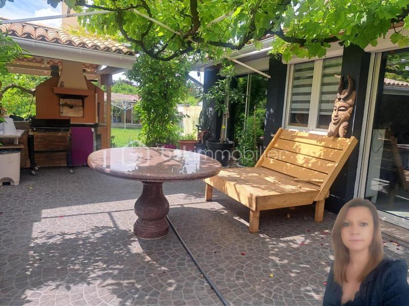 Maison de ville - 180 m² - 6 pièces