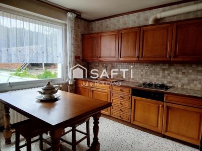 Maison - 101 m² - 6 pièces