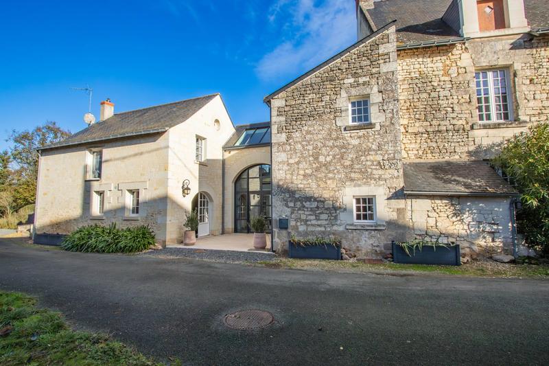 Maison ancienne - 298 m² - 9 pièces