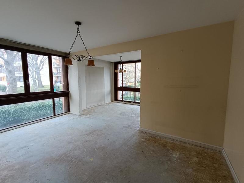 Appartement - 84 m² - 5 pièces