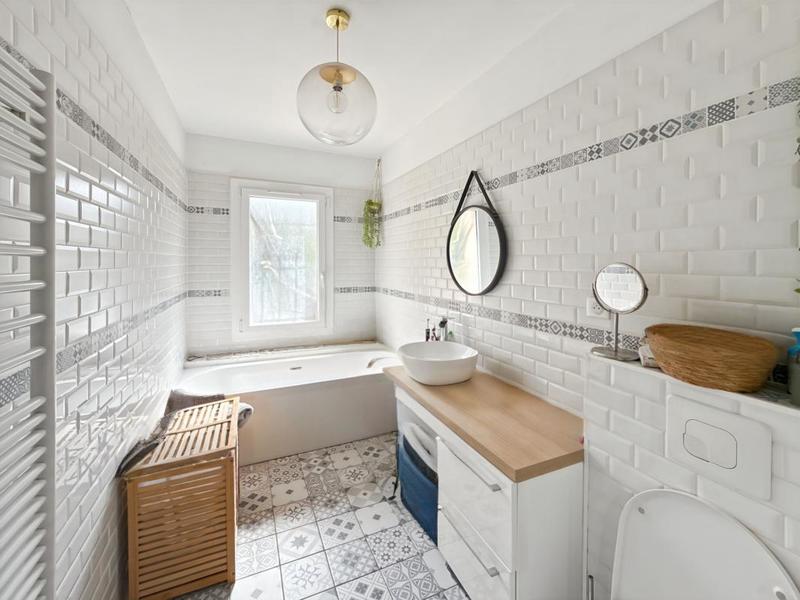 Maison - 135 m² - 5 pièces