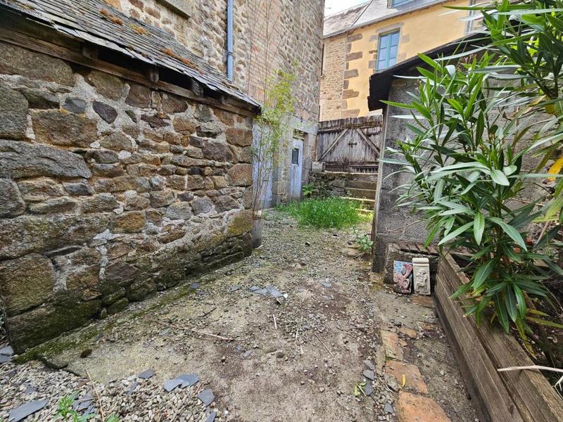 Maison en pierre - 76 m² - 4 pièces