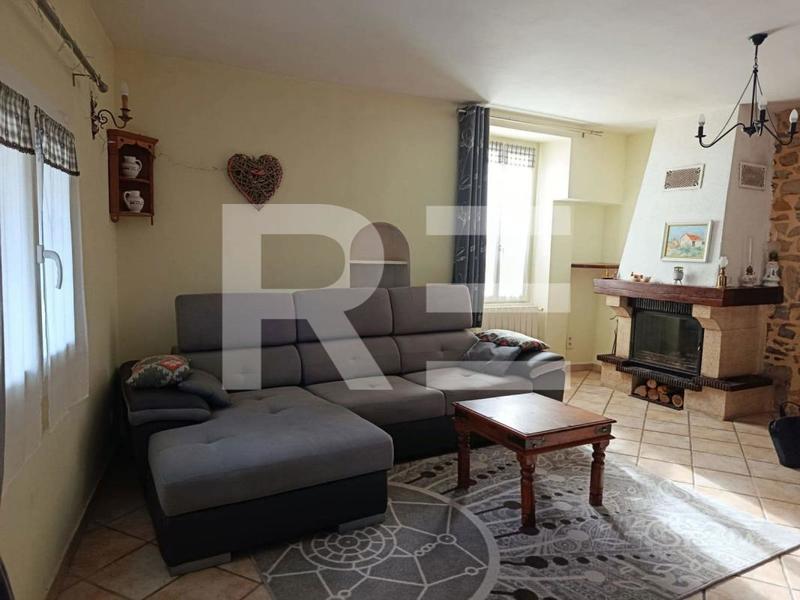 Maison de village - 80 m² - 3 pièces