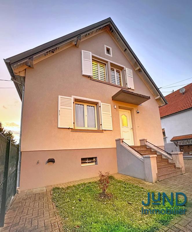 Maison - 100 m² - 4 pièces