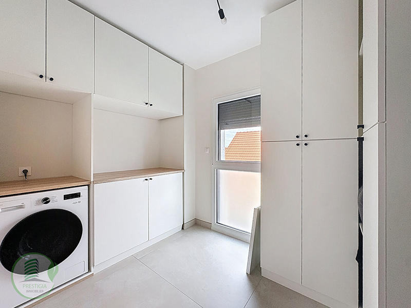 Maison - 187 m² - 7 pièces