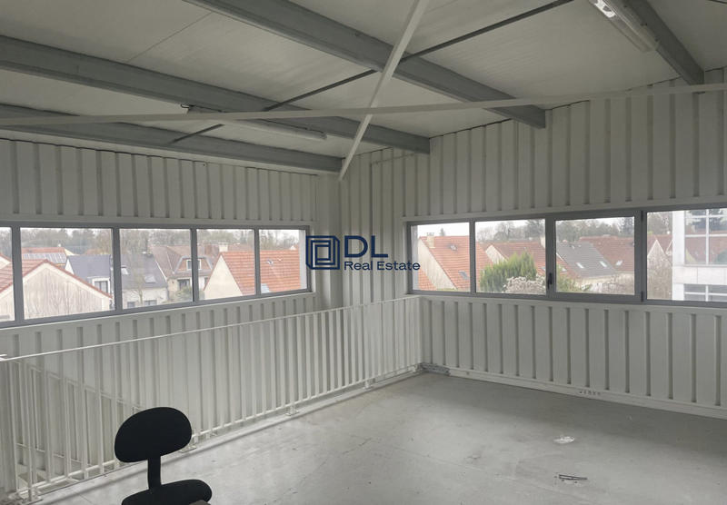 Entrepôt - 350 m²