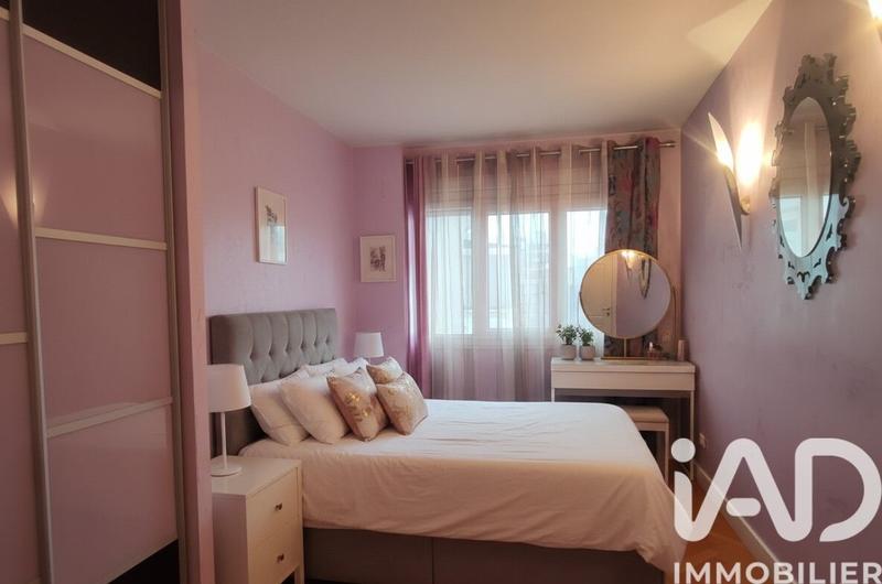 Appartement - 102 m² - 6 pièces