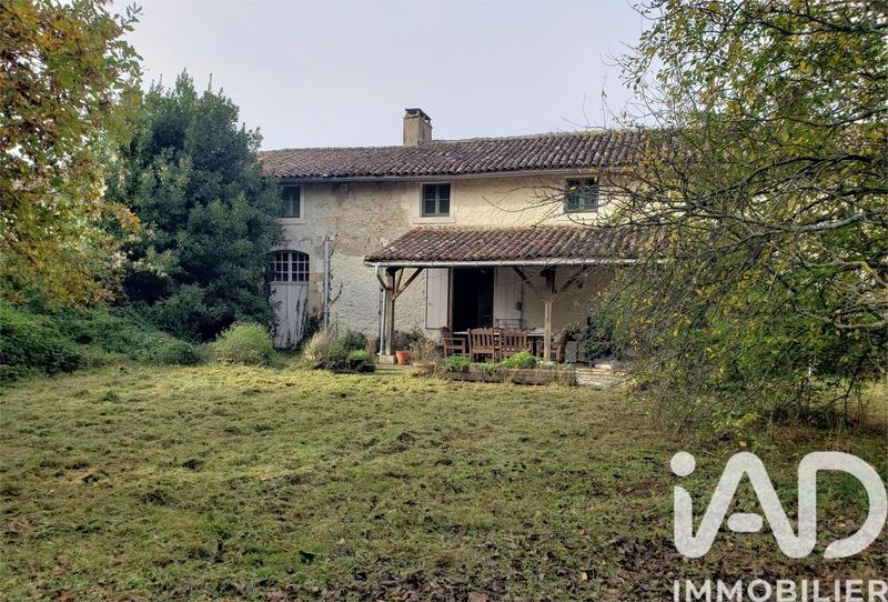 Maison - 300 m² - 11 pièces