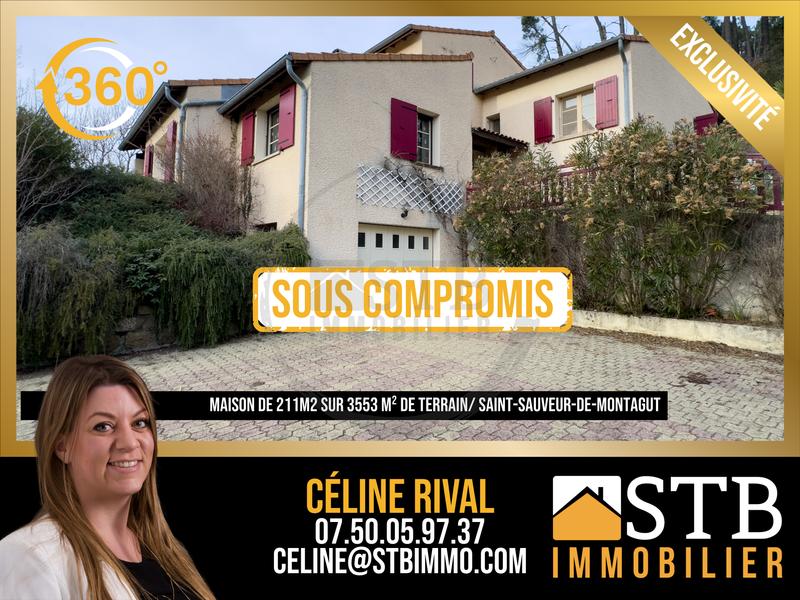 Maison - 211 m² - 7 pièces