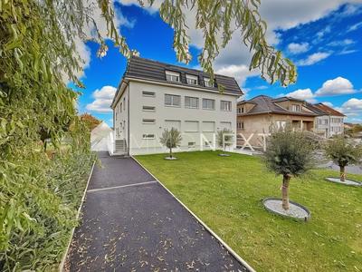 Appartement - 87 m² - 5 pièces