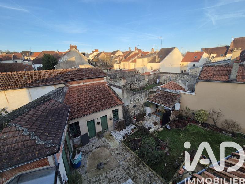 Maison - 101 m² - 5 pièces