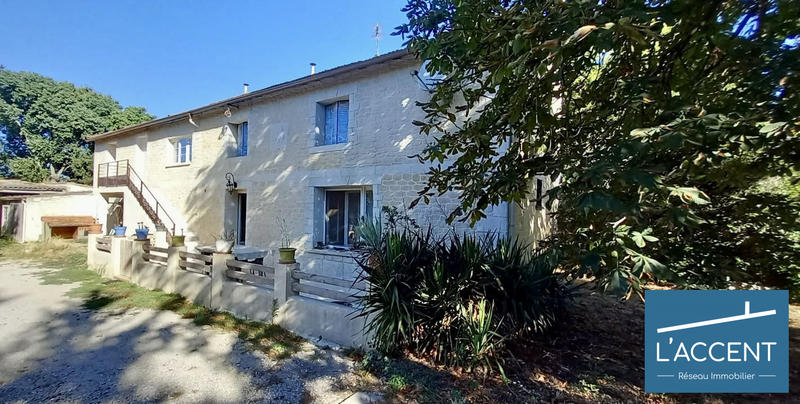 Mas - 135 m² - 8 pièces