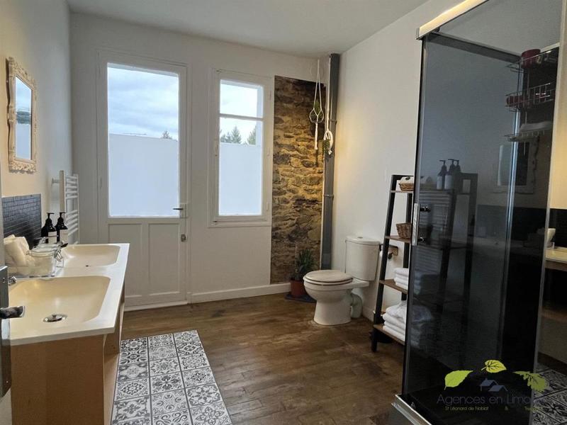 Maison - 206 m² - 10 pièces