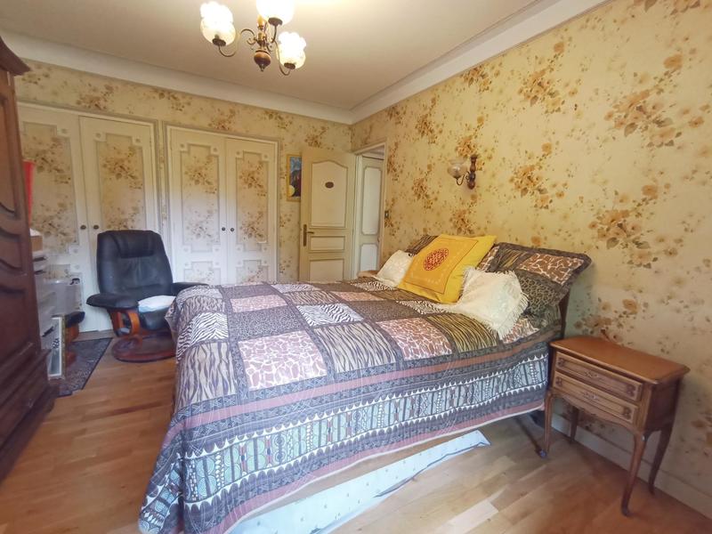 Maison - 158 m² - 7 pièces