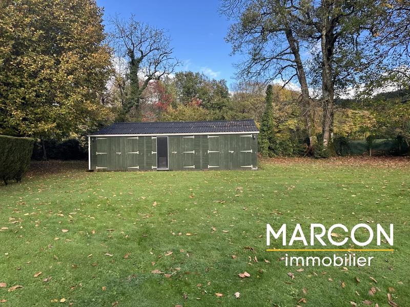 Propriété - 174 m² - 11 pièces