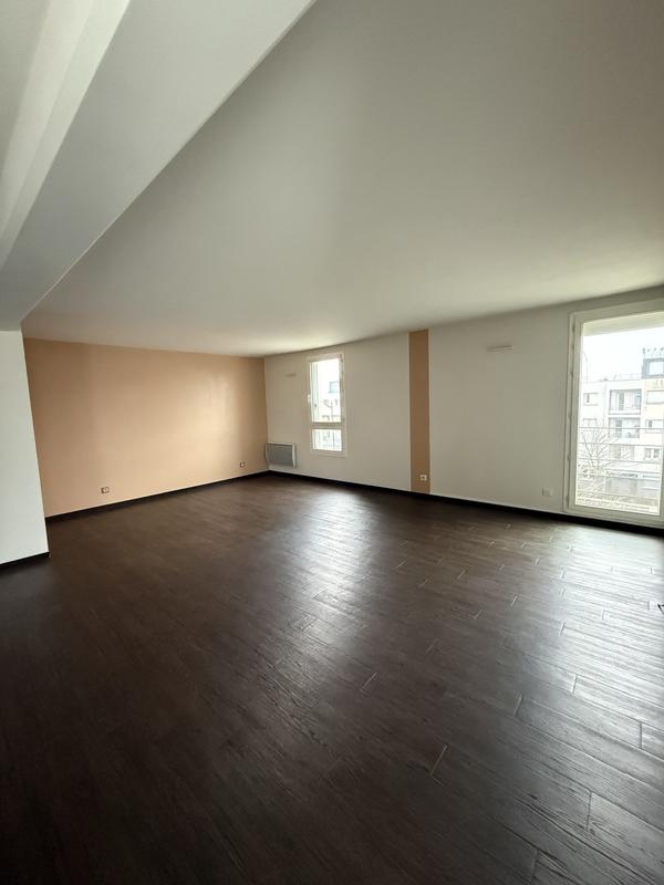 Appartement - 83 m² - 4 pièces