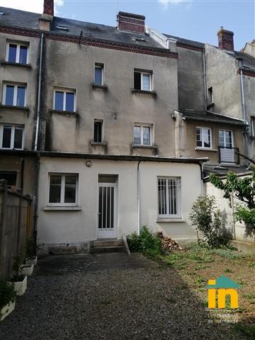 Appartement - 162 m² - 7 pièces