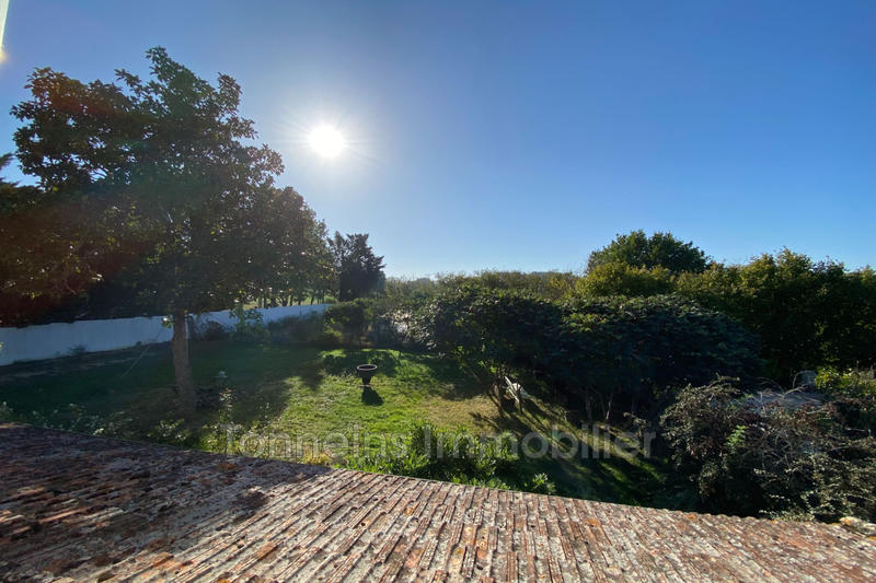 Maison - 186 m² - 3 pièces