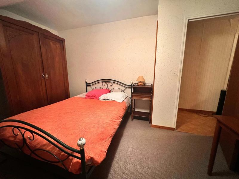 Maison - 92 m² - 5 pièces