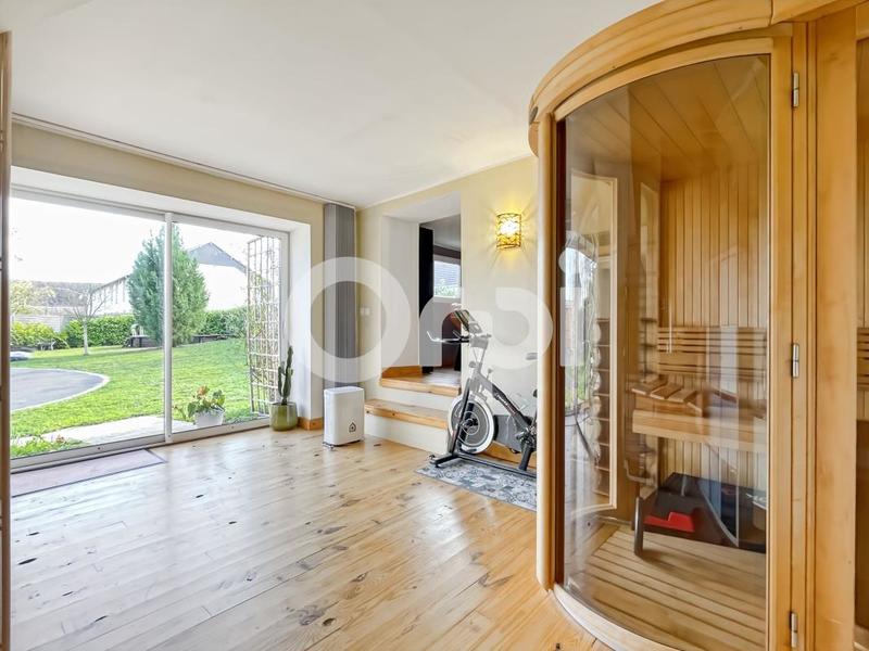 Longère - 210 m² - 6 pièces