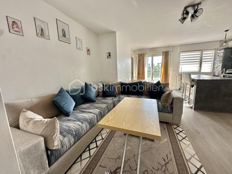 Appartement - 82 m² - 4 pièces