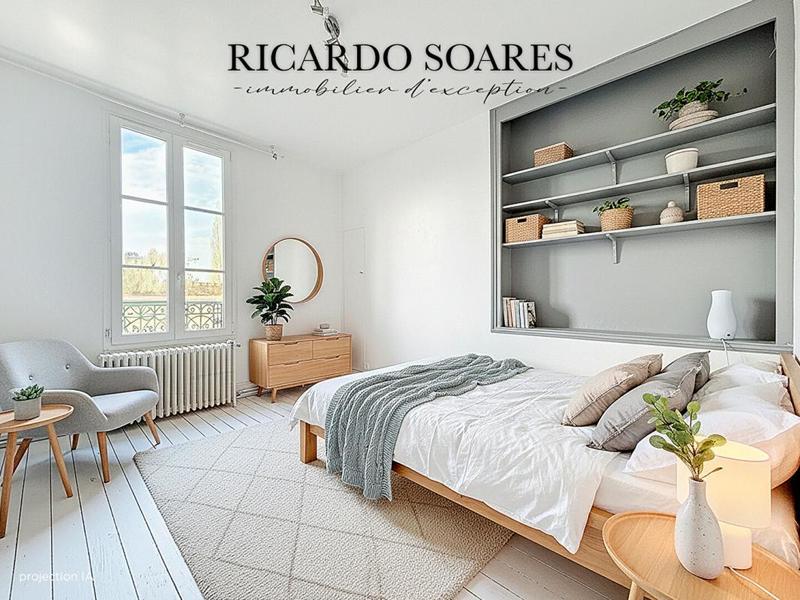 Maison - 207 m² - 9 pièces